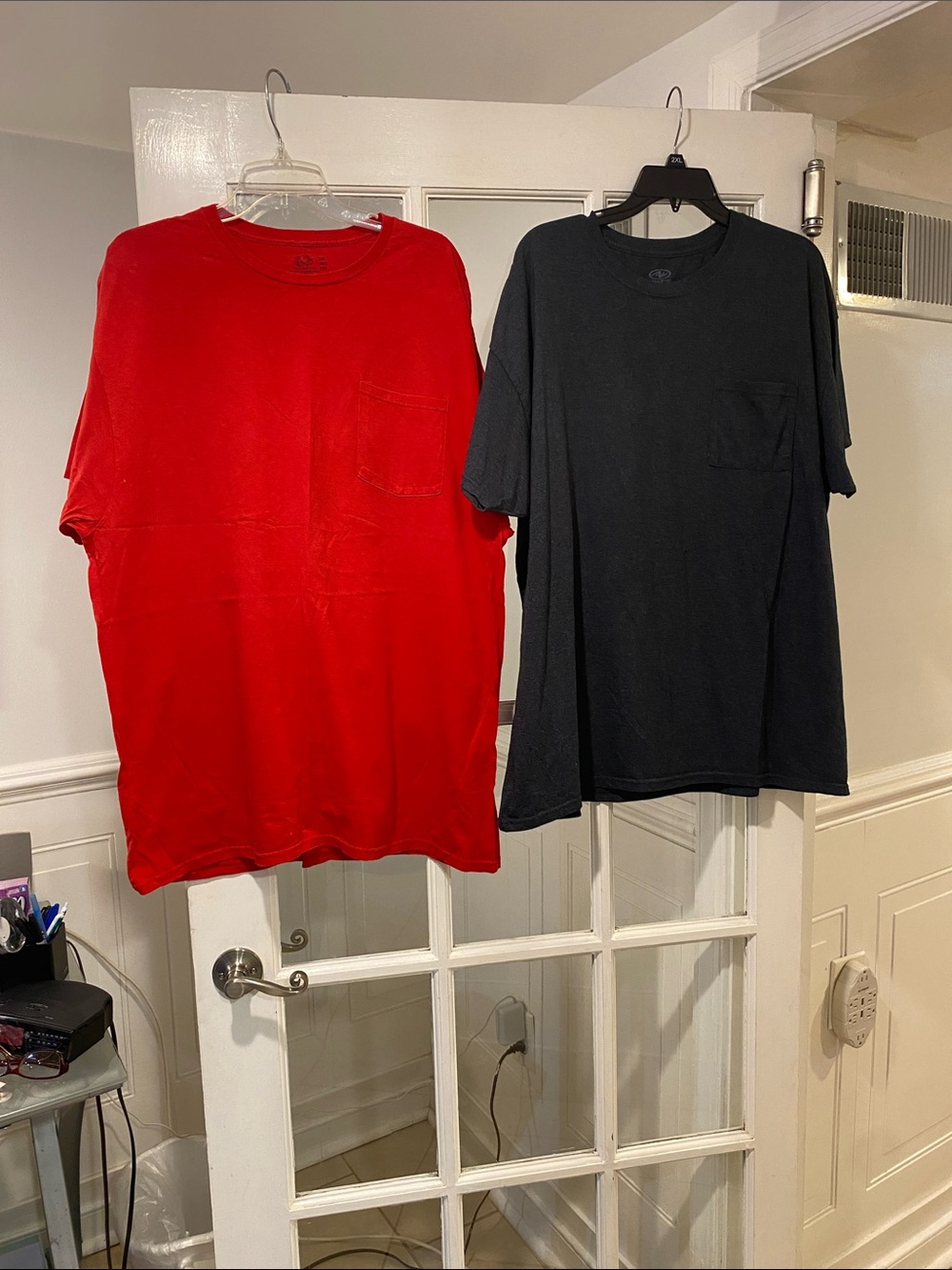 Bundle of (2) size 2XL Tshirt good condition